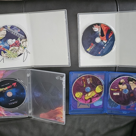 Dragon Ball Z DVD LOT - Picture 2 of 8